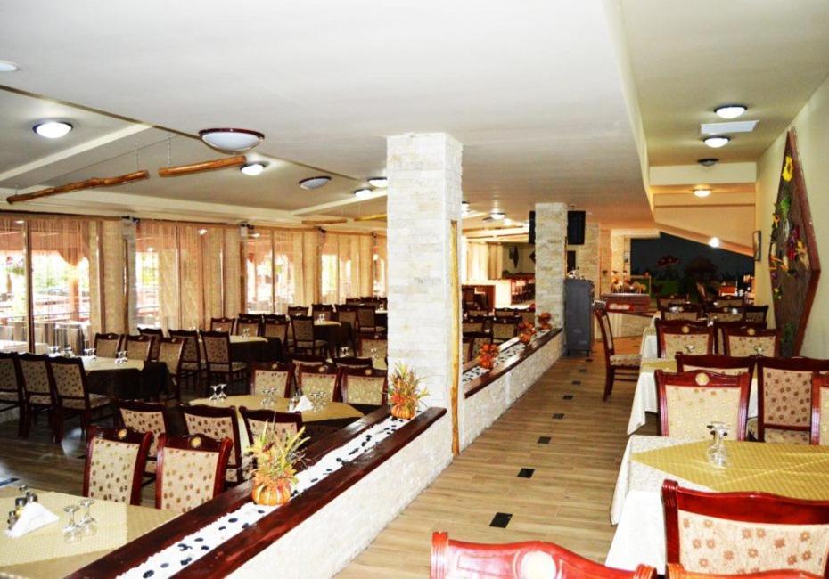 Puflene Resort Murighiol Exterior foto